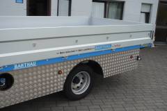 Barthau-Pritsche_auf_Nissan_Cabstar-3