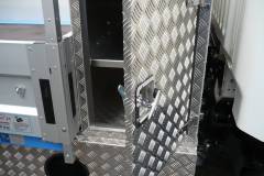 Barthau-Pritsche_auf_Nissan_Cabstar-8