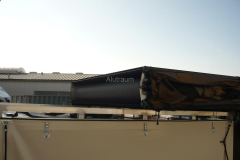 Camping Trailer mit Dachzelt