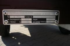 OFFENER KASTEN 9