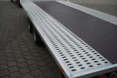 Hochlader-673-017